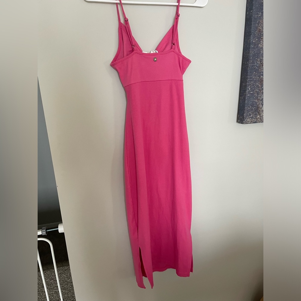 Pink Roxy cut out midi dress